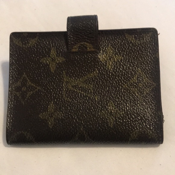 Louis Vuitton Card Holder - Picture 2 of 7